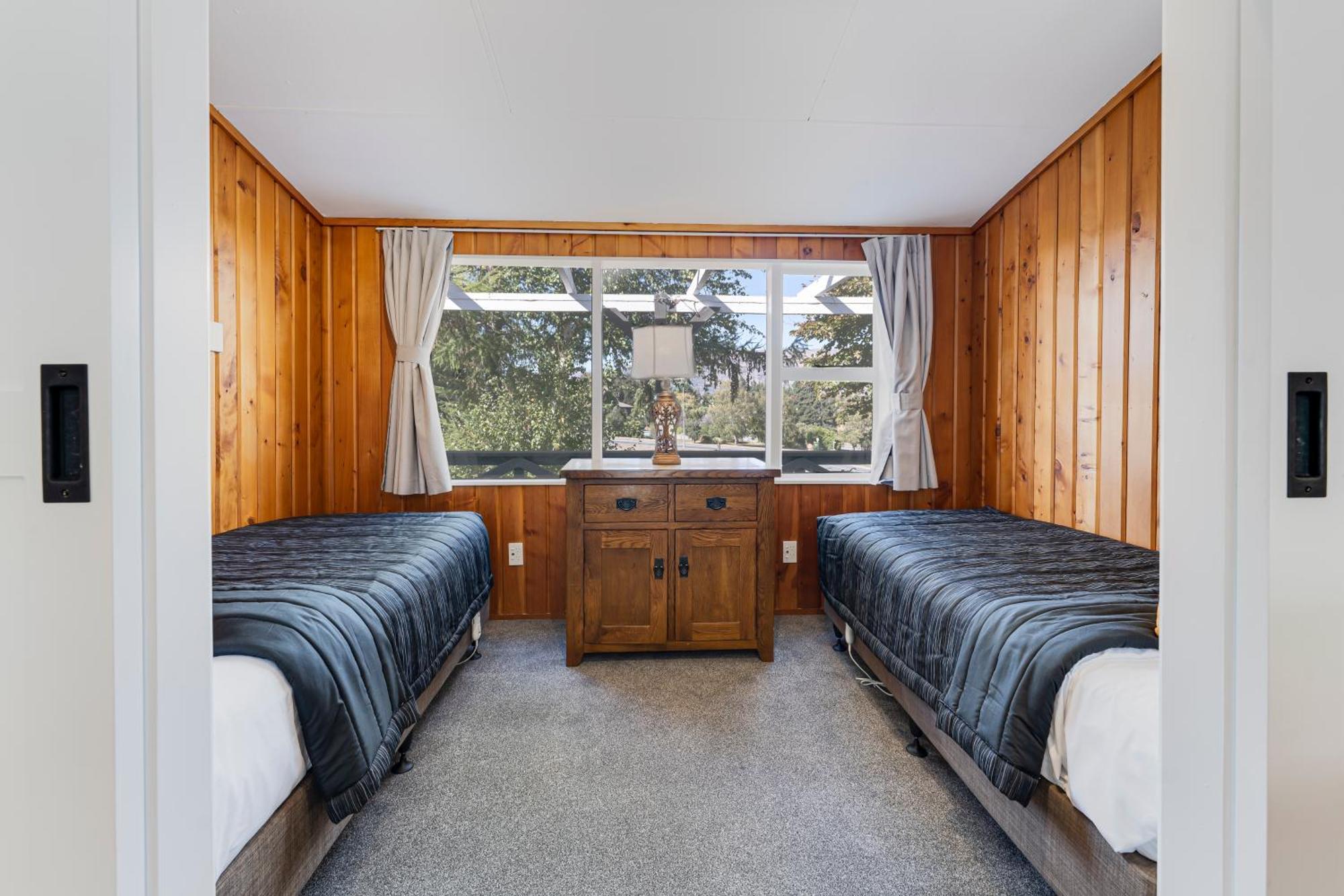 Archway Motels & Chalets Wanaka Bilik gambar